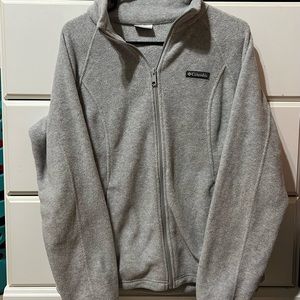 light grey zip up Columbia fleece